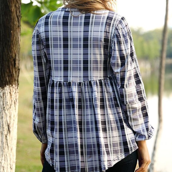 NWOT Plus Size Reborn Collection Charcoal & Gray Plaid Top - Size  2X - Picture 2 of 10